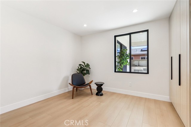 Detail Gallery Image 37 of 72 For 8006 Lloyd Ave, North Hollywood,  CA 91605 - 7 Beds | 6 Baths