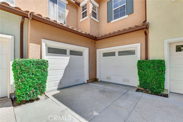 Detail Gallery Image 42 of 47 For 28210 Canterbury Ct, Valencia,  CA 91354 - 2 Beds | 2/1 Baths