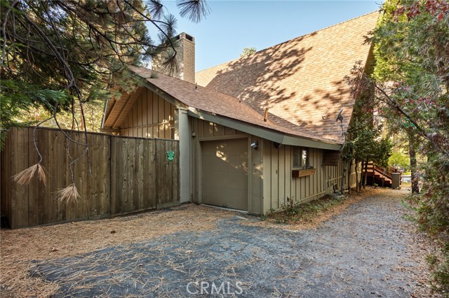 Detail Gallery Image 34 of 36 For 180 Grass Valley #37,  Lake Arrowhead,  CA 92352 - 2 Beds | 2 Baths