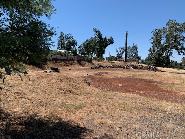 577 Roe Road, Paradise CA: https://media.crmls.org/medias/33ee0078-801e-40a1-b423-ba2b1b9ddc9c.jpg