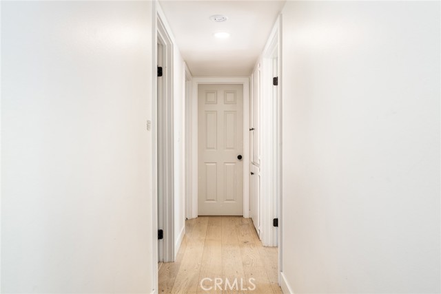 19202 Hickory Lane, Huntington Beach CA: https://media.crmls.org/medias/33ee249c-34b4-4f5d-9e24-383a09c83591.jpg