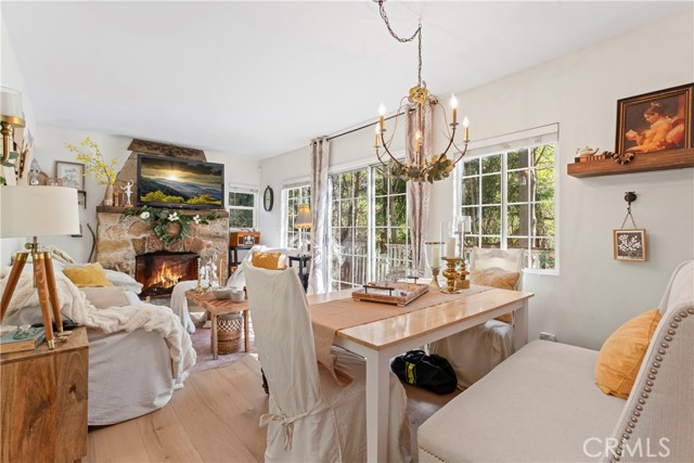 29613 Hook Creek Road, Cedar Glen CA: https://media.crmls.org/medias/33ee584c-5f9d-4f29-ba0f-3d6be9857635.jpg