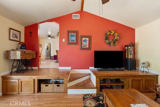Detail Gallery Image 17 of 58 For 577 S Albertson Ave, Covina,  CA 91723 - 3 Beds | 2 Baths