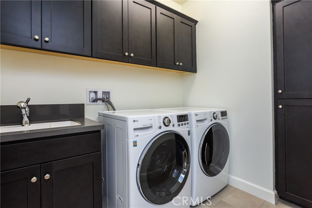 Detail Gallery Image 9 of 51 For 108 Hargrove, Irvine,  CA 92620 - 4 Beds | 2/1 Baths