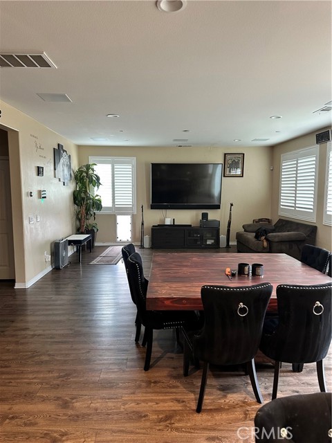 36569 Olea Court, Beaumont CA: https://media.crmls.org/medias/33ef6de0-b3d3-478d-96e3-191d69f71808.jpg