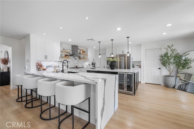 Detail Gallery Image 10 of 51 For 21174 Lone Star, Saugus,  CA 91390 - 4 Beds | 3 Baths