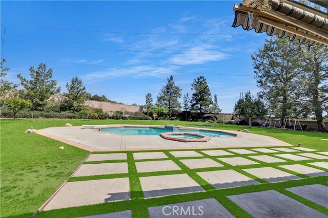 1050 Fuller Drive, Claremont CA: https://media.crmls.org/medias/33f006ca-67fe-4716-a074-8d94a960ff1e.jpg