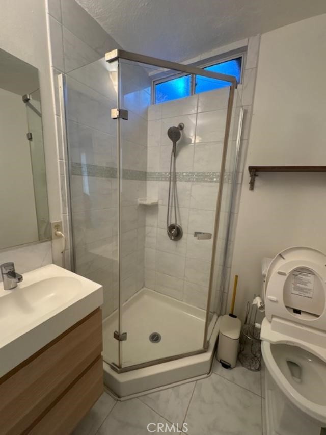 Detail Gallery Image 5 of 5 For 4401 Portola Ave, Los Angeles,  CA 90032 - 1 Beds | 1 Baths