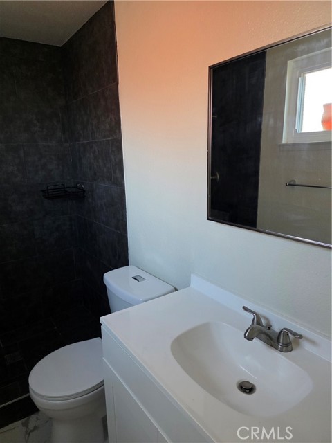 Detail Gallery Image 14 of 20 For 44283 Raysack, Lancaster,  CA 93535 - 4 Beds | 2 Baths