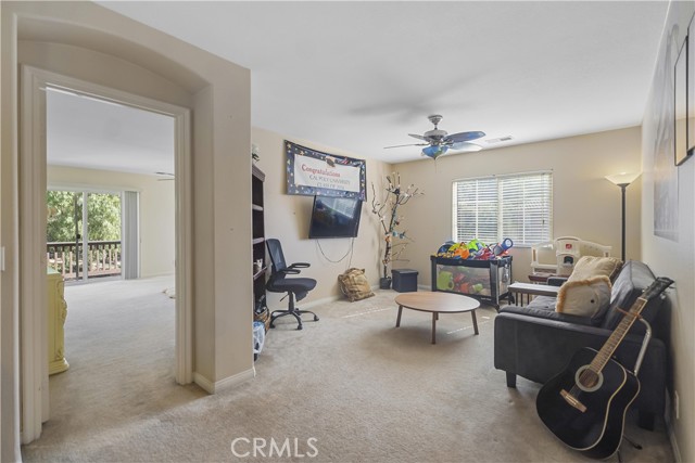 Detail Gallery Image 29 of 57 For 665 Barbre Cir, Corona,  CA 92879 - 4 Beds | 3 Baths