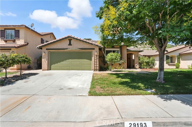 Detail Gallery Image 1 of 43 For 29193 Sunswept Dr, Lake Elsinore,  CA 92530 - 3 Beds | 2 Baths