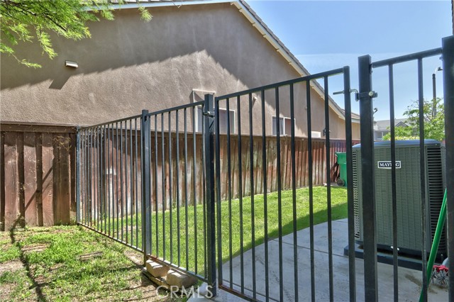 Detail Gallery Image 49 of 51 For 39883 S Creek Cir, Murrieta,  CA 92563 - 5 Beds | 3/1 Baths