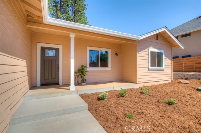 Detail Gallery Image 2 of 43 For 1645 Lighty Ln, Paradise,  CA 95969 - 4 Beds | 2 Baths