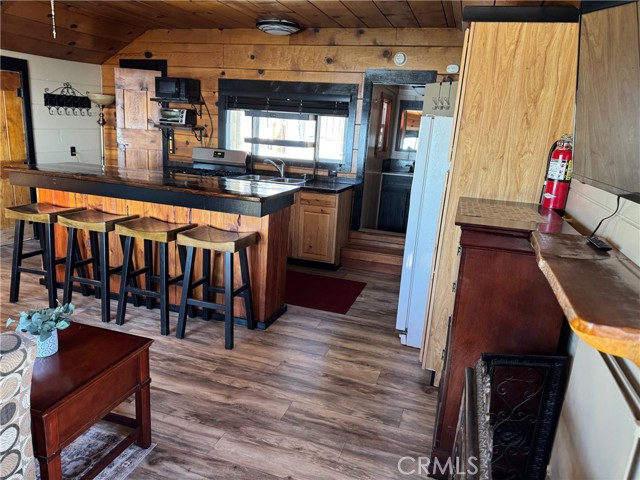 Detail Gallery Image 23 of 38 For 24998 Ocean View Dr, Crestline,  CA 92325 - 1 Beds | 1 Baths