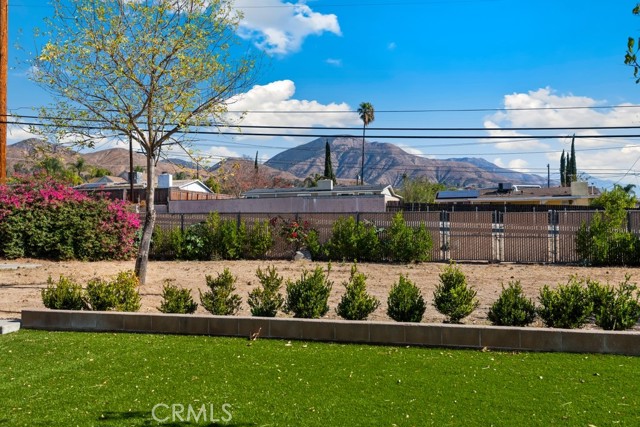 Detail Gallery Image 32 of 38 For 3665 El Camino Dr, San Bernardino,  CA 92404 - 3 Beds | 2 Baths