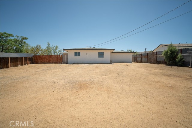 Detail Gallery Image 27 of 32 For 61580 Granada Dr, Joshua Tree,  CA 92252 - 3 Beds | 2 Baths