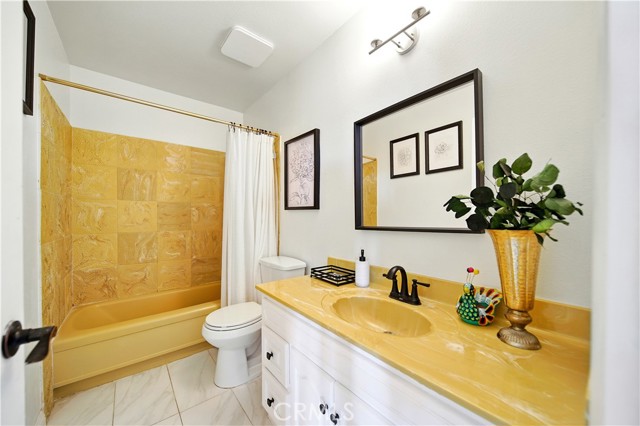 Detail Gallery Image 30 of 59 For 521 Baseline Rd, La Verne,  CA 91750 - 4 Beds | 3 Baths