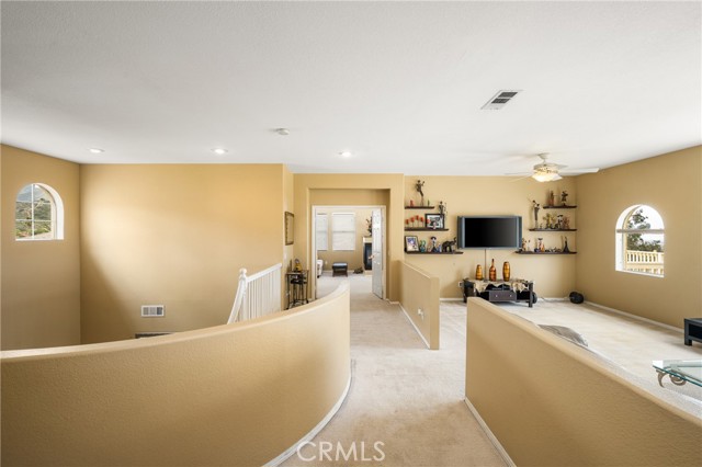 Detail Gallery Image 21 of 32 For 833 W Orange Heights, Corona,  CA 92882 - 5 Beds | 3/1 Baths