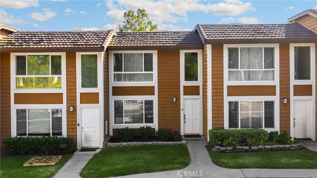 33f774f4 A363 44cf 8173 D03aff18df4c