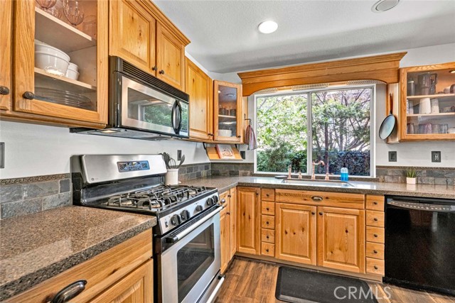 Detail Gallery Image 13 of 34 For 24 Rodeo, Lake Forest,  CA 92610 - 3 Beds | 2/1 Baths