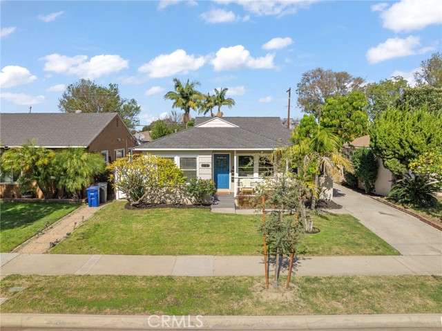 Detail Gallery Image 3 of 37 For 6107 Carson, Lakewood,  CA 90713 - 4 Beds | 2 Baths