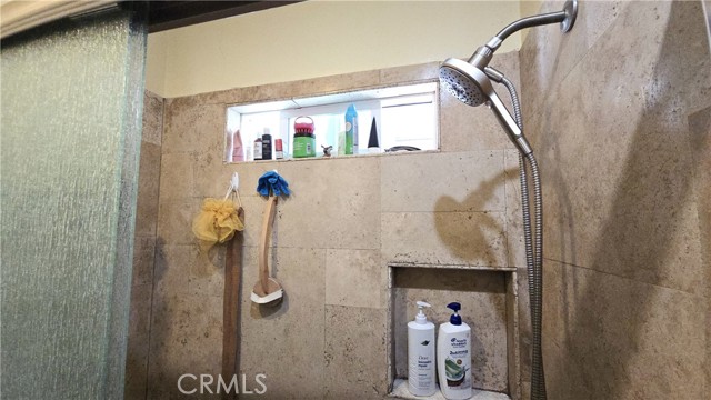 3142 W 112th W Street, Inglewood CA: https://media.crmls.org/medias/33f86106-332a-4c13-a9ca-192f84ed55cd.jpg