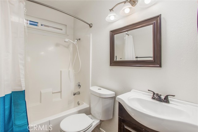 Detail Gallery Image 19 of 28 For 1812 Overland St, Colton,  CA 92324 - 3 Beds | 2 Baths