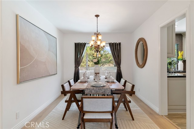 Detail Gallery Image 16 of 45 For 651 N Sunnyslope Ave, Pasadena,  CA 91107 - 5 Beds | 3 Baths