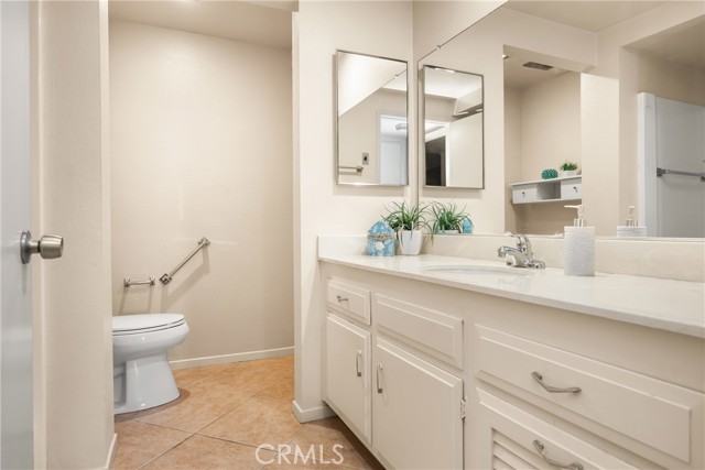 Detail Gallery Image 30 of 57 For 2286 via Puerta a,  Laguna Woods,  CA 92637 - 2 Beds | 2 Baths