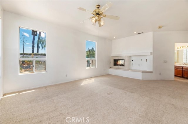 22711 Pebblestone Drive, Nuevo CA: https://media.crmls.org/medias/33f955c9-c259-4bad-a3d4-78be6fbfe1ca.jpg