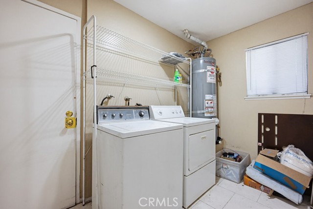 Detail Gallery Image 14 of 37 For 2601 S Mildred, Ontario,  CA 91761 - 4 Beds | 2/1 Baths