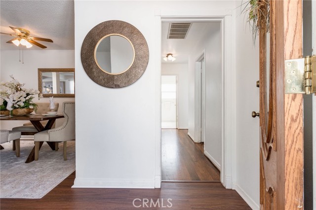 10314 Samoa Avenue photo 5