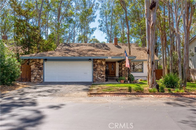 24662 Rollingwood Rd, Lake Forest, CA 92630