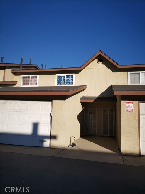 Detail Gallery Image 1 of 1 For 1573 S Reservoir St #I,  Pomona,  CA 91766 - 3 Beds | 2/1 Baths