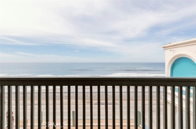 Image 2 for 213 S Pacific St #C, Oceanside, CA 92054