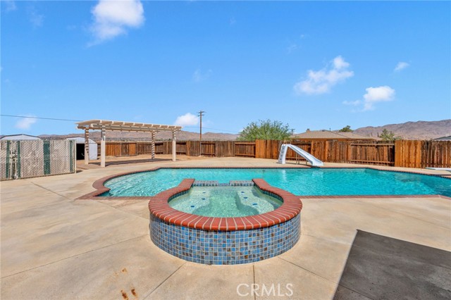 Detail Gallery Image 36 of 43 For 14499 Mirada Pl, Apple Valley,  CA 92307 - 4 Beds | 2 Baths