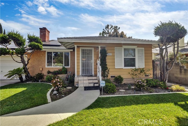 4266 Montair Avenue, Long Beach, California 90808, 3 Bedrooms Bedrooms, ,2 BathroomsBathrooms,Single Family Residence,For Sale,Montair,PW24065142