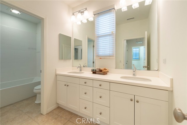 Detail Gallery Image 35 of 48 For 54 Birmingham, Irvine,  CA 92620 - 4 Beds | 3 Baths