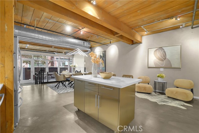 Detail Gallery Image 14 of 56 For 530 S Hewitt St #146,  Los Angeles,  CA 90013 - 2 Beds | 2 Baths