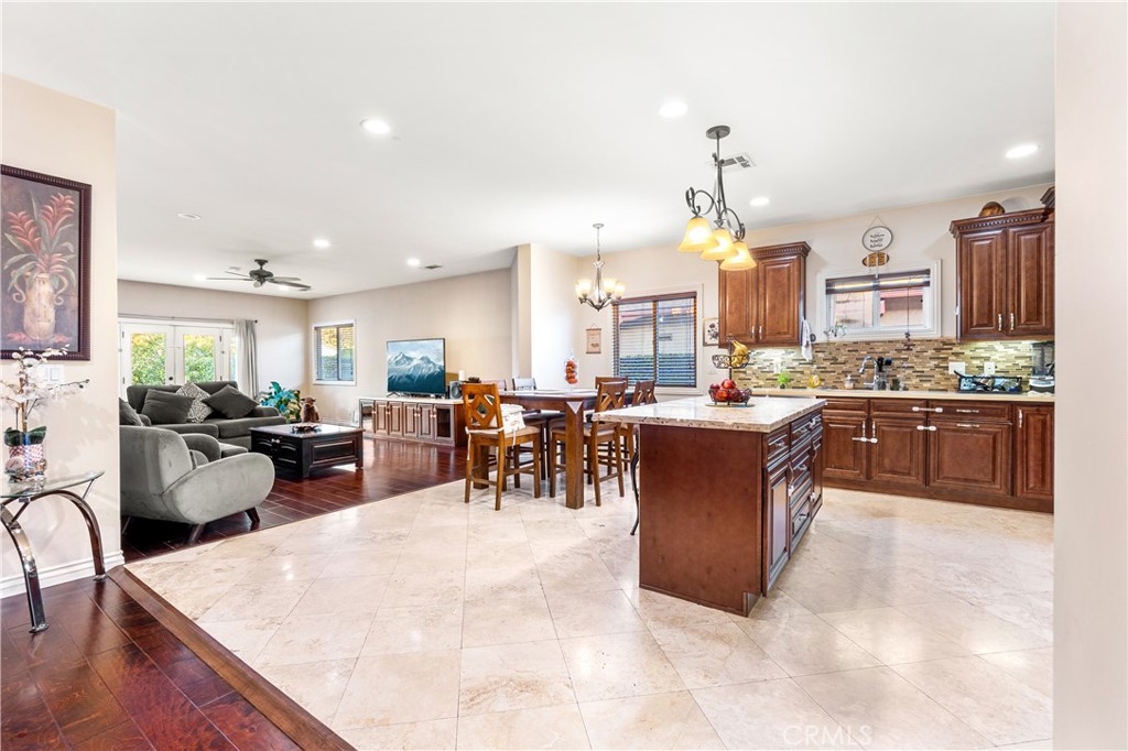 MLS #DW25229258 image #7