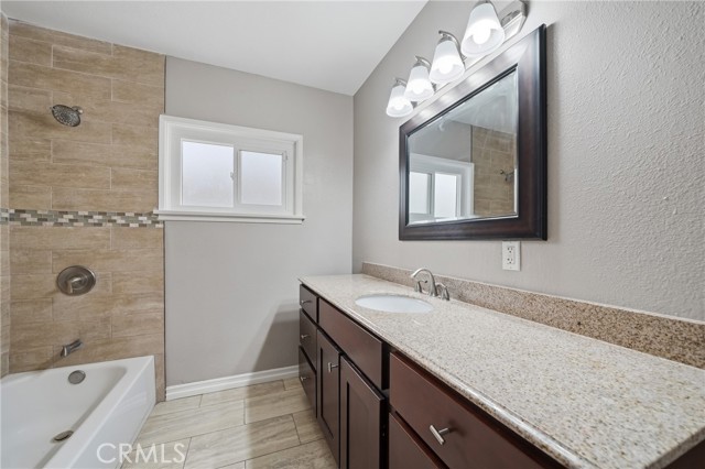 Detail Gallery Image 12 of 39 For 2449 Rancho, Riverside,  CA 92507 - 4 Beds | 3 Baths