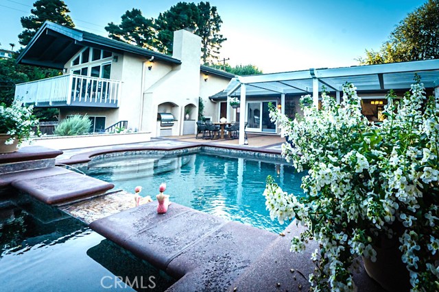 25 Harbor Sight Drive, Rolling Hills Estates, California 90274, 4 Bedrooms Bedrooms, ,1 BathroomBathrooms,Residential,Sold,Harbor Sight,SB21176367