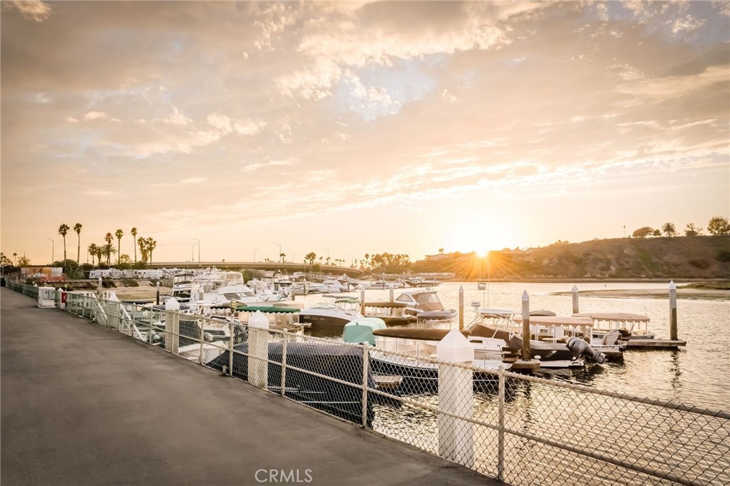 MLS #OC25248190 image #30