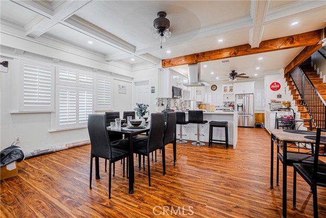 2289 W 29th Place, Los Angeles CA: https://media.crmls.org/medias/34023a53-dcb5-4344-80b7-1cc7b5955cd6.jpg