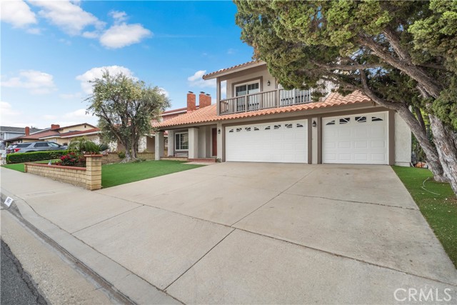 Detail Gallery Image 3 of 54 For 697 Farben Dr, Diamond Bar,  CA 91765 - 4 Beds | 3 Baths