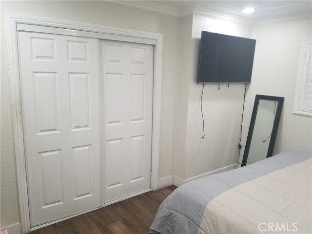 11871 162nd, Norwalk CA: https://media.crmls.org/medias/34037371-e5c8-4e41-952d-51e51aff9871.jpg