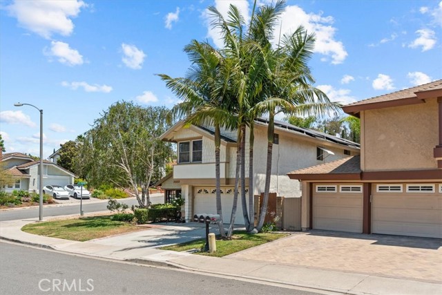 Detail Gallery Image 38 of 44 For 25252 Calero Avenue, Laguna Hills,  CA 92653 - 4 Beds | 3 Baths
