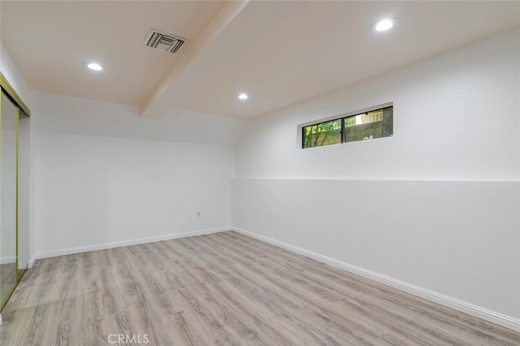 MLS #SR25221147 image #16