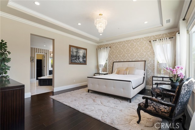 Image 35 of 75 For 2498 Santa Paula Drive