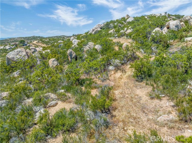 Image 14 of 35 For 712 Rolling Hills Drive